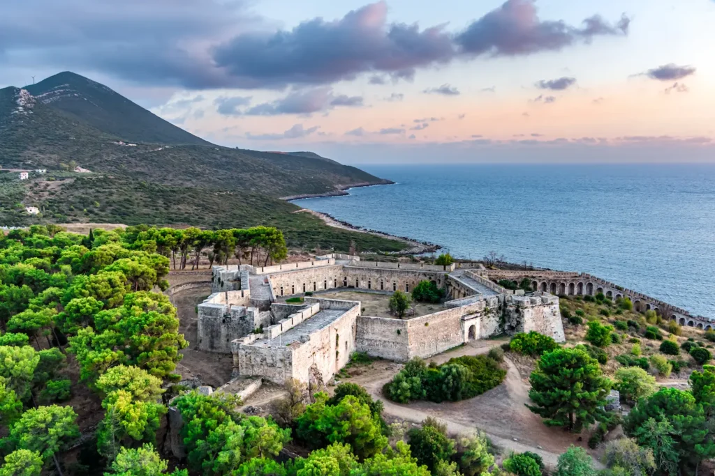 Νιόκαστρο Πύλος ηλιοβασίλεμα