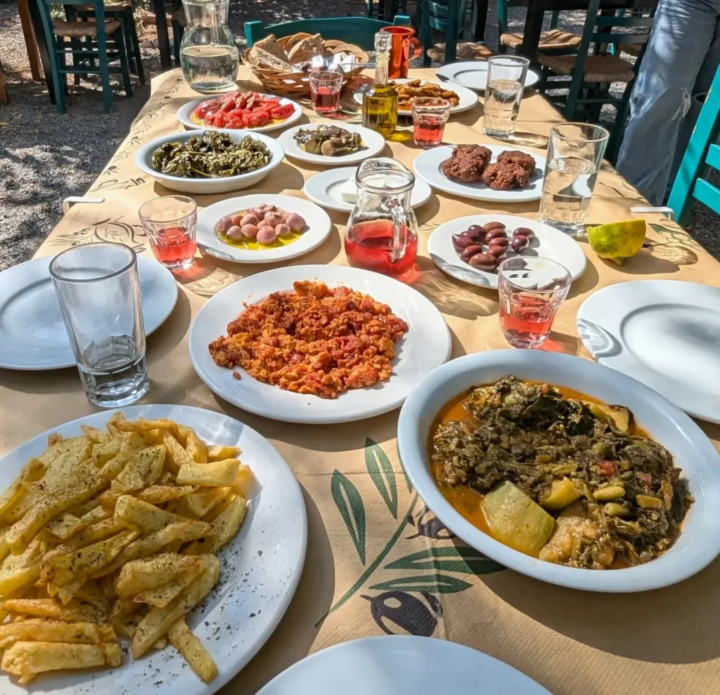 Ταβέρνα Βάγια Καλαμάτα αυθεντική κουζίνα