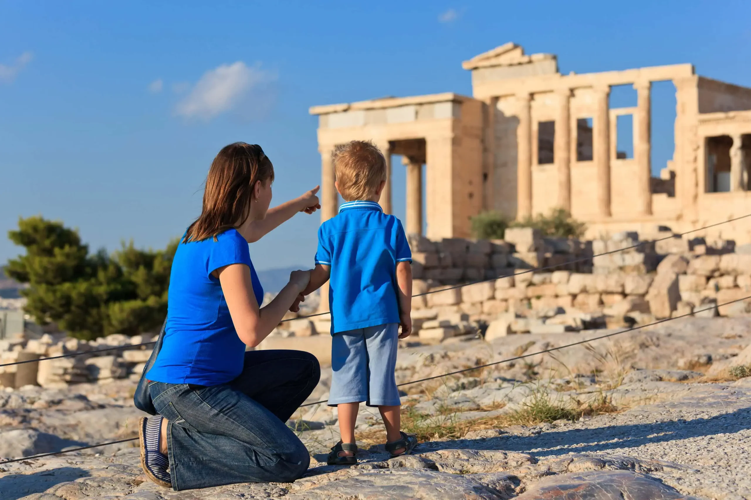 Shop - Messinia - Family Guide